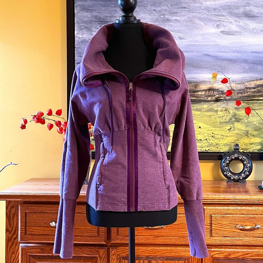 UNIQUE LULULEMON Over the Top Jacket Wide Cowl Neck - Vintage